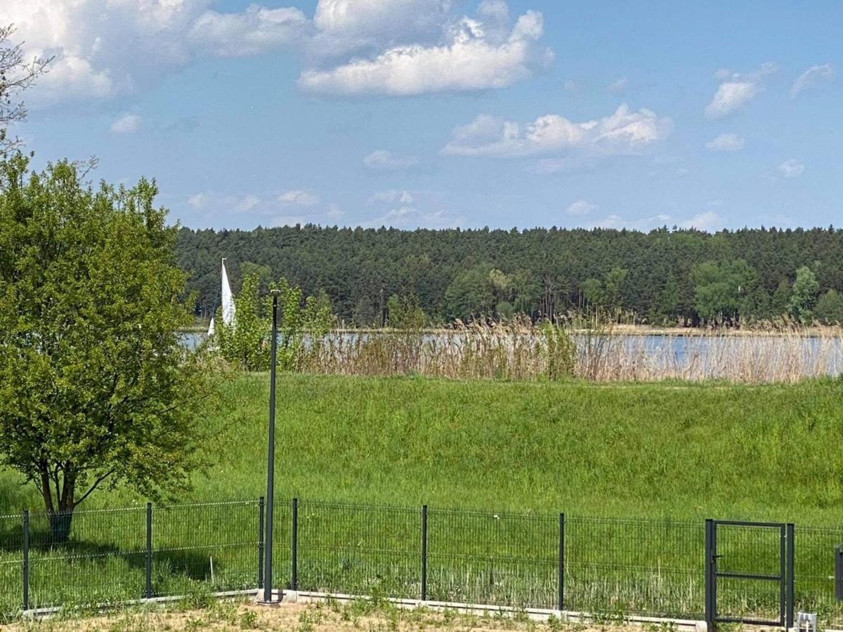 Apartamenty Pod Żaglami Zegrze Bagian luar foto